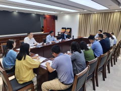 肖啟純主持召開第四次礦產(chǎn)項目“夜班車”專題會：逆向思維，小心謹慎